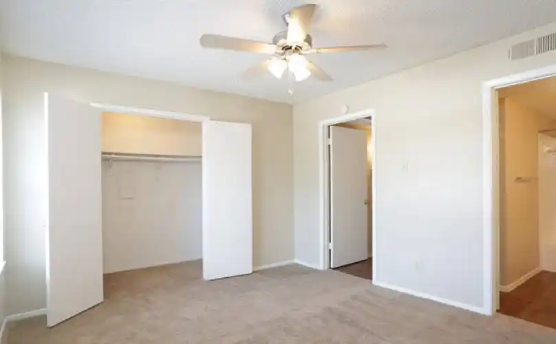 Rental by Apartment Wolf | Preston Villas | 17601 Preston Rd, Dallas, TX 75252 | apartmentwolf.com