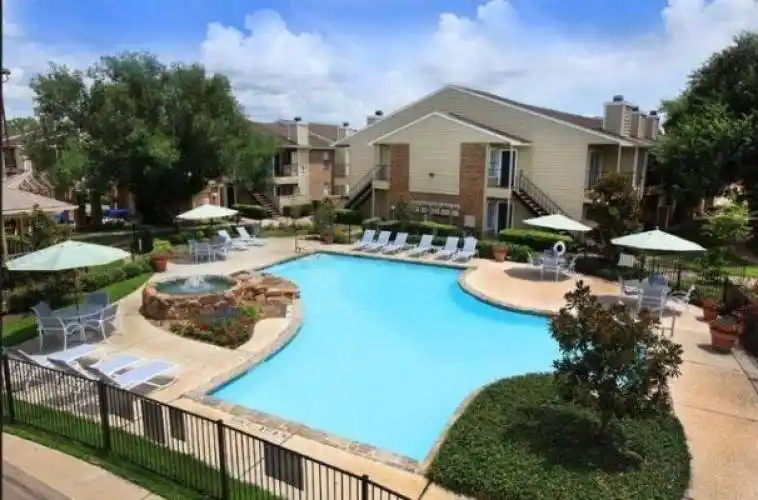 Rental by Apartment Wolf | Gallery At Katy | 1007 S Mason Rd, Katy, TX 77450 | apartmentwolf.com