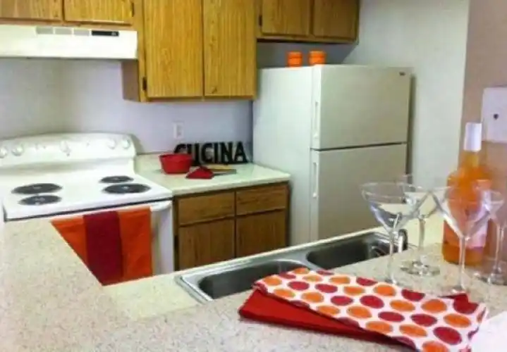 Rental by Apartment Wolf | Gallery At Katy | 1007 S Mason Rd, Katy, TX 77450 | apartmentwolf.com