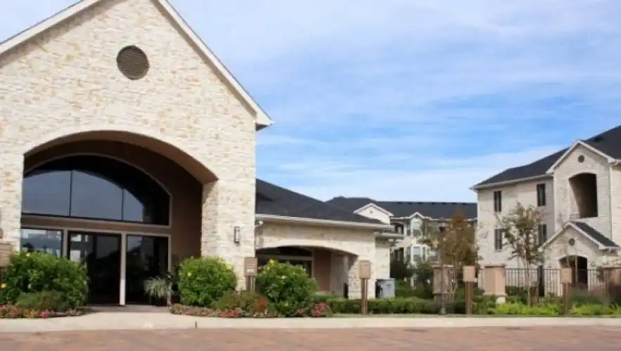 Rental by Apartment Wolf | Deseo at Grand Mission | 19002 Mission Park Dr, Richmond, TX 77407 | apartmentwolf.com