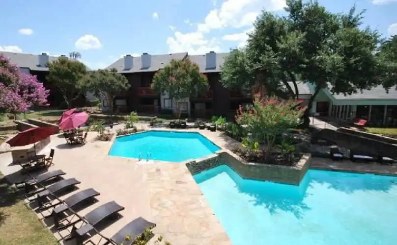 Rental by Apartment Wolf | The Lantern Apartments | 12403 Mellow Meadow Dr, Austin, TX 78750 | apartmentwolf.com