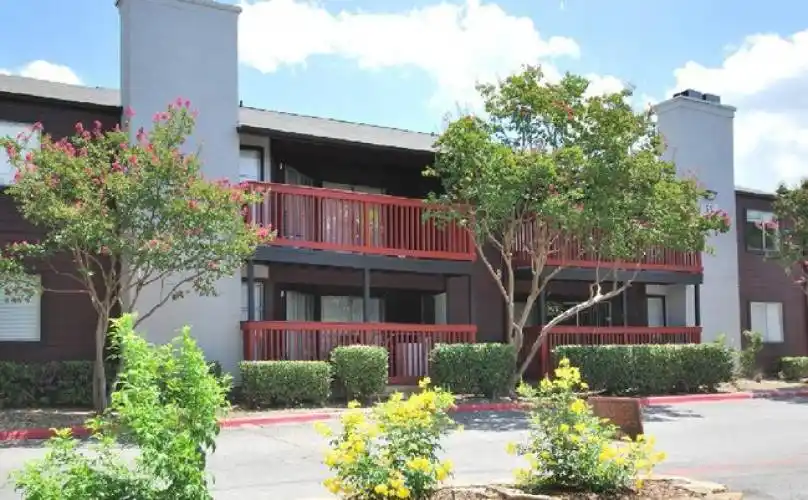 Rental by Apartment Wolf | The Lantern Apartments | 12403 Mellow Meadow Dr, Austin, TX 78750 | apartmentwolf.com