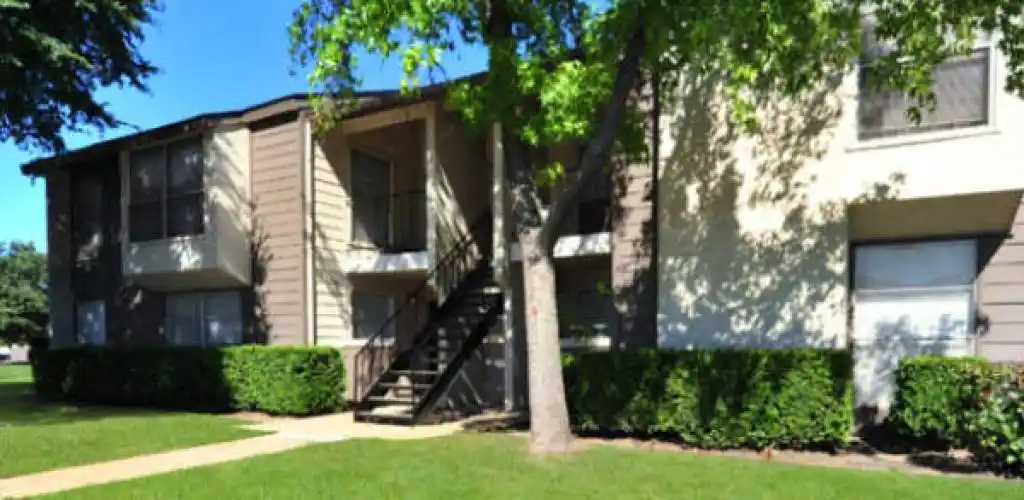 Rental by Apartment Wolf | The Park on Greenville | 9221 Amberton Pky, Dallas, TX 75243 | apartmentwolf.com