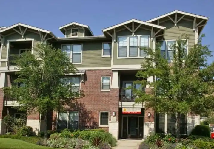 Rental by Apartment Wolf | The Village Westside | 6541 Shady Brook Ln, Dallas, TX 75206 | apartmentwolf.com