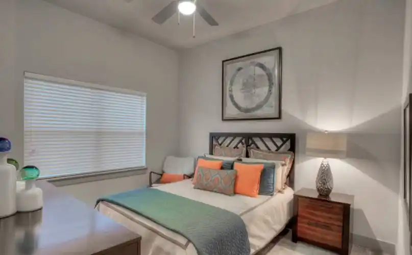 Rental by Apartment Wolf | 27TwentySeven | 2727 Kings Rd, Dallas, TX 75219 | apartmentwolf.com