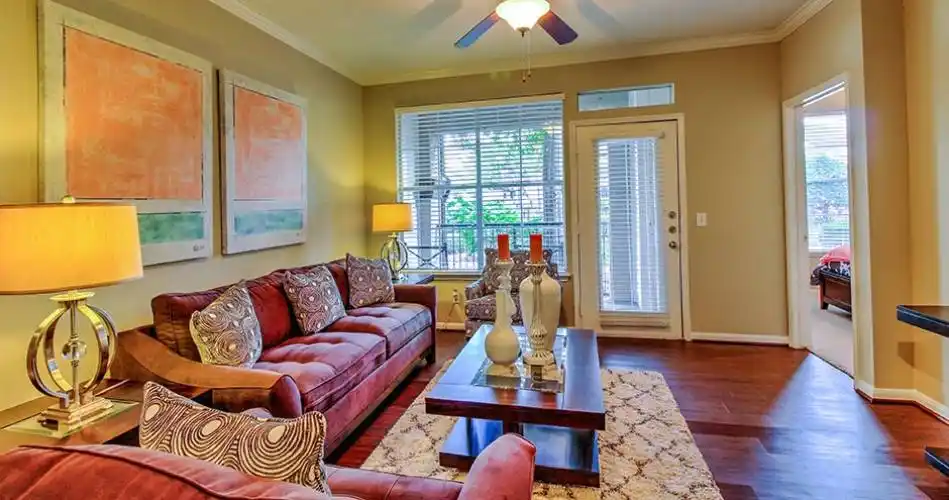 Rental by Apartment Wolf | Stone Creek at Old Farm | 8585 Woodway Dr, Houston, TX 77063 | apartmentwolf.com