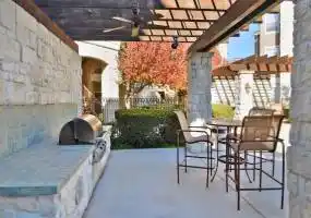 Rental by Apartment Wolf | Retreat at Westpark | 10575 Westpark Dr, Houston, TX 77042 | apartmentwolf.com