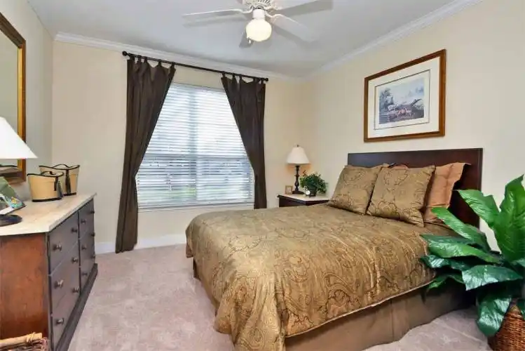 Rental by Apartment Wolf | Retreat at Westpark | 10575 Westpark Dr, Houston, TX 77042 | apartmentwolf.com