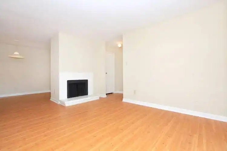 Rental by Apartment Wolf | Estates at Westchase | 2305 Hayes Rd, Houston, TX 77077 | apartmentwolf.com