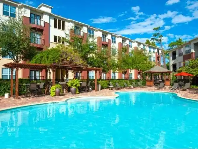 Rental by Apartment Wolf | Marquette at Piney Point | 9100 Westheimer Rd, Houston, TX 77063 | apartmentwolf.com