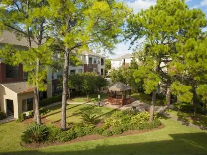 Rental by Apartment Wolf | Marquette at Piney Point | 9100 Westheimer Rd, Houston, TX 77063 | apartmentwolf.com