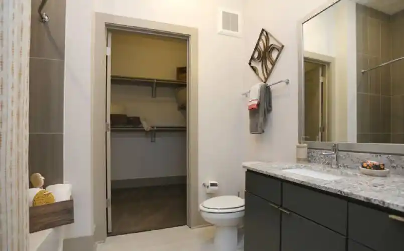 Rental by Apartment Wolf | 28TwentyEight | 2828 Woodside St, Dallas, TX 75204 | apartmentwolf.com