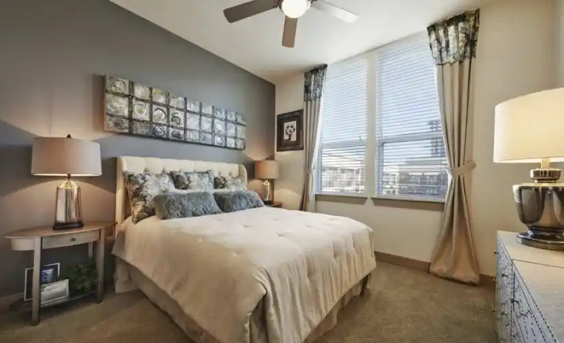 Rental by Apartment Wolf | Camden Victory Park | 2787 N Houston St, Dallas, TX 75219 | apartmentwolf.com