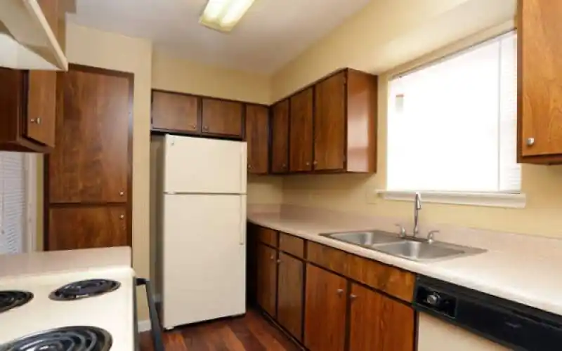 Rental by Apartment Wolf | Coronado Apartments | 7414 E Grand Ave, Dallas, TX 75214 | apartmentwolf.com