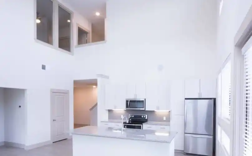 Rental by Apartment Wolf | Magnolia off Henderson | 2100 Moser Ave, Dallas, TX 75206 | apartmentwolf.com