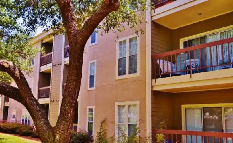 Rental by Apartment Wolf | Covington Pointe Apartments | 5330 Bent Tree Forest, Dallas, TX 75248 | apartmentwolf.com