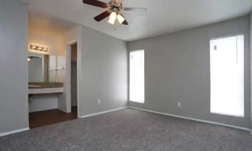 Rental by Apartment Wolf | Del Rey Village | 9607 Wickersham Rd, Dallas, TX 75238 | apartmentwolf.com