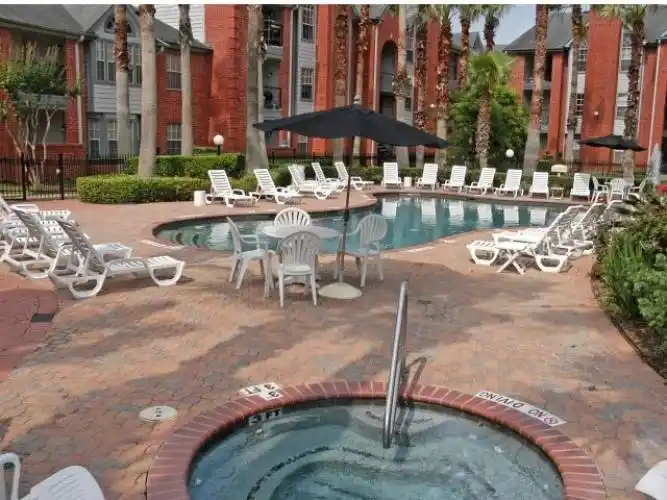 Rental by Apartment Wolf | Lincoln Medical Center | 7200 Almeda Rd, Houston, TX 77054 | apartmentwolf.com