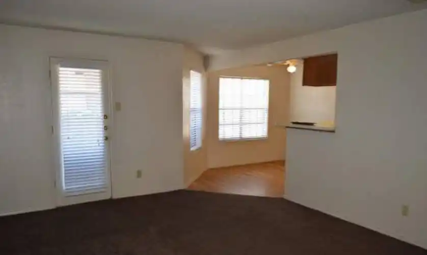 Rental by Apartment Wolf | Bahama Glen Apartments | 2540 Bahama Dr, Dallas, TX 75211 | apartmentwolf.com