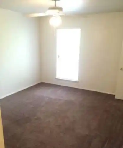 Rental by Apartment Wolf | Bahama Glen Apartments | 2540 Bahama Dr, Dallas, TX 75211 | apartmentwolf.com