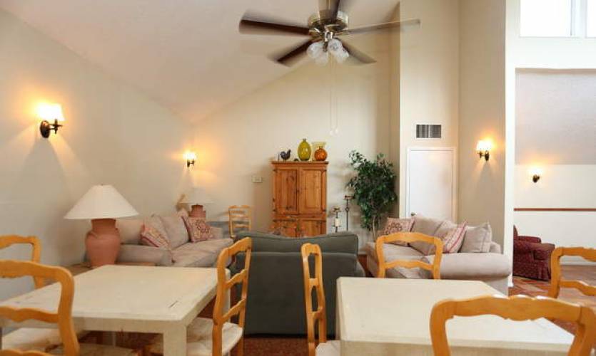 Rental by Apartment Wolf | Deer Oaks | 7230 Wurzbach Rd, San Antonio, TX 78240 | apartmentwolf.com