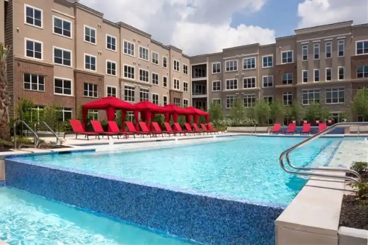 Rental by Apartment Wolf | District at Memorial Life | 10300 Katy Fwy, Houston, TX 77043 | apartmentwolf.com