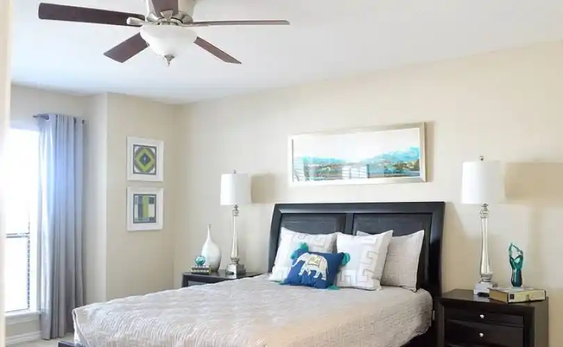 Rental by Apartment Wolf | Lakeside Apartment Homes | 9600 Golf Lakes Trl, Dallas, TX 75231 | apartmentwolf.com