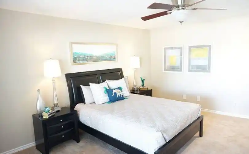 Rental by Apartment Wolf | Lakeside Apartment Homes | 9600 Golf Lakes Trl, Dallas, TX 75231 | apartmentwolf.com