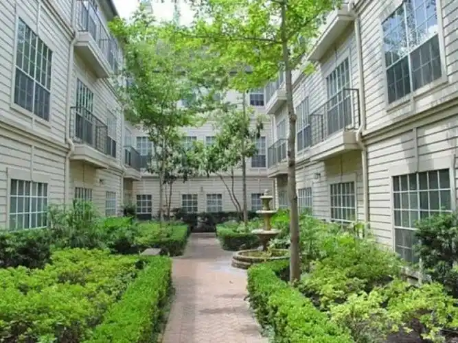 Rental by Apartment Wolf | Plaza At River Oaks | 1920 W Gray St, Houston, TX 77019 | apartmentwolf.com