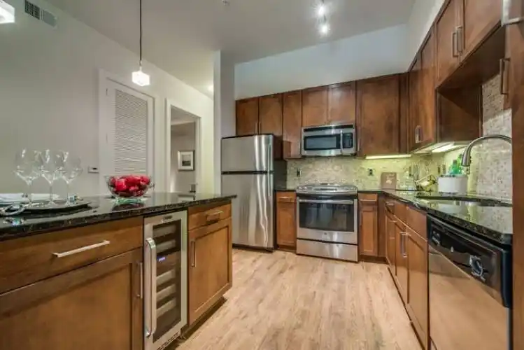 Rental by Apartment Wolf | The Grove at Wilcrest | 11070 Katy Fwy, Houston, TX 77043 | apartmentwolf.com