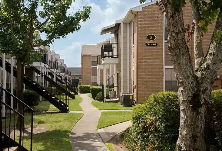 Rental by Apartment Wolf | Lenox Park | 12601 S Green Dr, Houston, TX 77034 | apartmentwolf.com