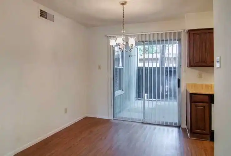 Rental by Apartment Wolf | Brays Oaks Village | 8201-8301 W Bellfort St, Houston, TX 77071 | apartmentwolf.com