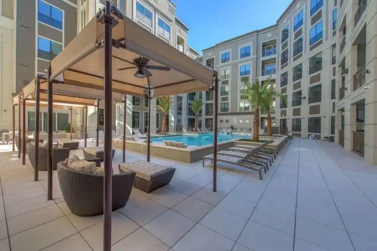 Rental by Apartment Wolf | The Hamilton Downtown | 1800 St Joseph Pky, Houston, TX 77003 | apartmentwolf.com