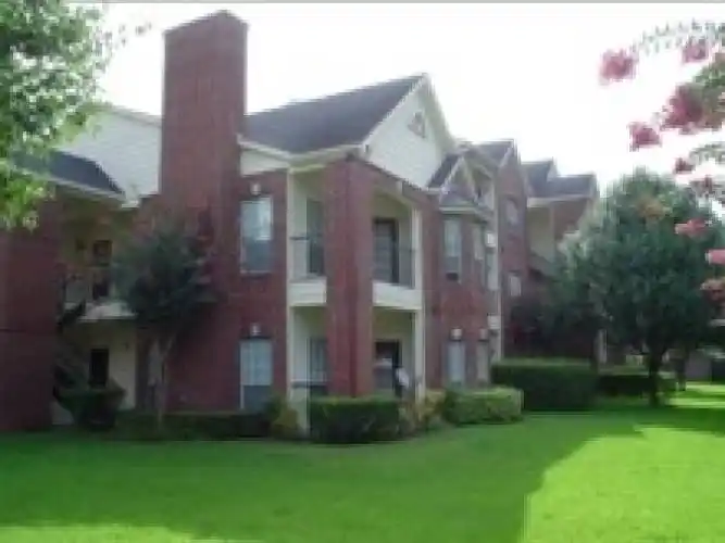 Rental by Apartment Wolf | Fairmont | 2323 Long Reach Dr, Sugar Land, TX 77478 | apartmentwolf.com