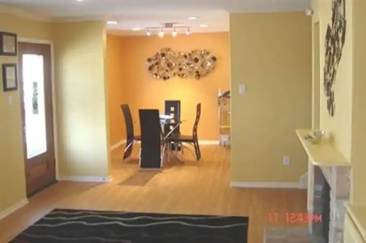 Rental by Apartment Wolf | Stoney Brook Apartments | 2717 Stoney Brook Dr, Houston, TX 77063 | apartmentwolf.com