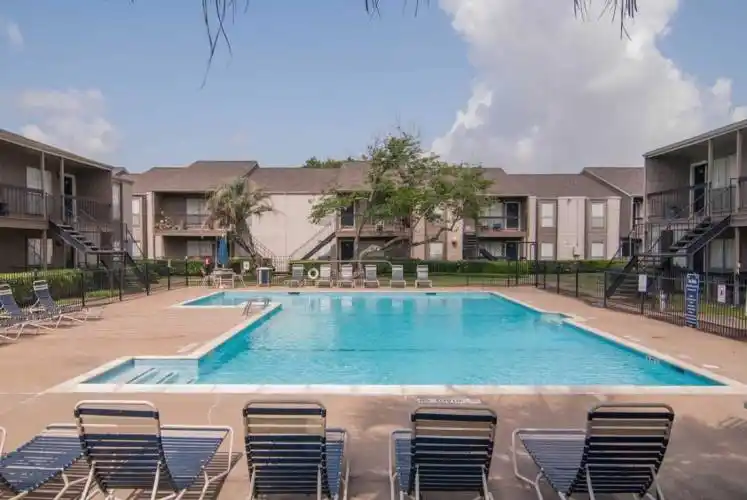 Rental by Apartment Wolf | Mainstream | 3000 Murworth Dr, Houston, TX 77025 | apartmentwolf.com