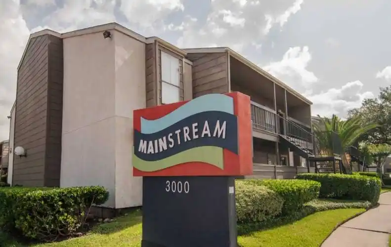 Rental by Apartment Wolf | Mainstream | 3000 Murworth Dr, Houston, TX 77025 | apartmentwolf.com