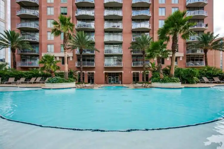 Rental by Apartment Wolf | One Park Place | 1400 Mckinney St, Houston, TX 77010 | apartmentwolf.com