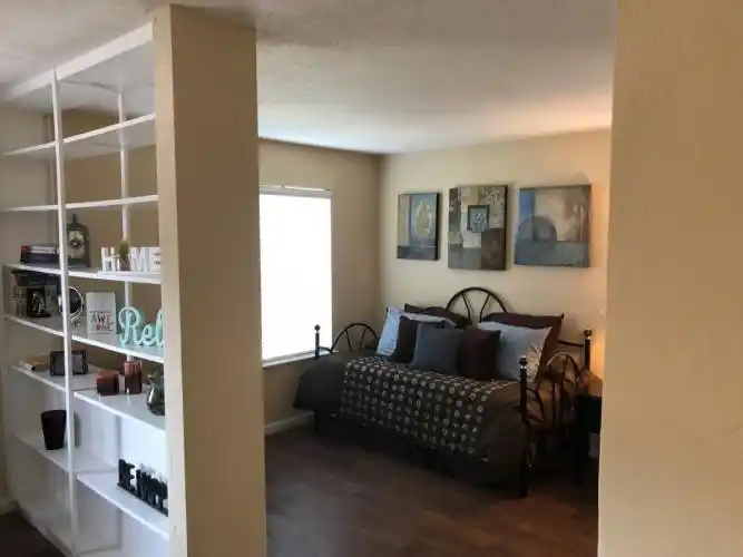 Rental by Apartment Wolf | Gables at Richmond Apartments | 3400 Ocee St, Houston, TX 77063 | apartmentwolf.com