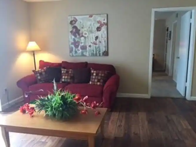 Rental by Apartment Wolf | Gables at Richmond Apartments | 3400 Ocee St, Houston, TX 77063 | apartmentwolf.com