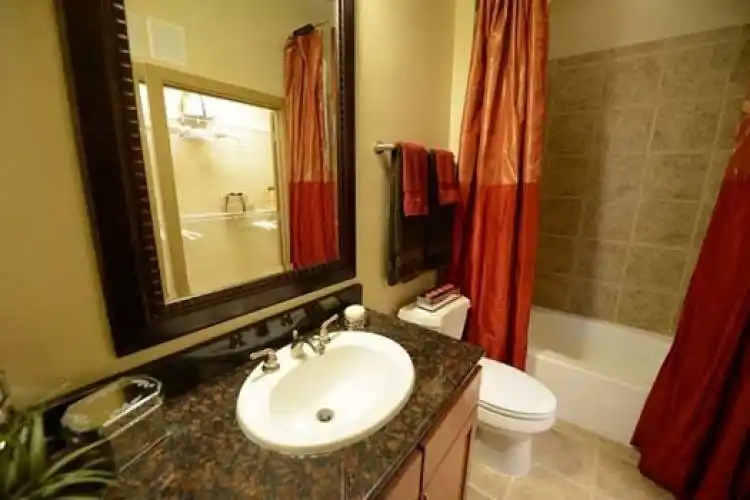 Rental by Apartment Wolf | Gables Upper Kirby | 2305 W Alabama St, Houston, TX 77098 | apartmentwolf.com