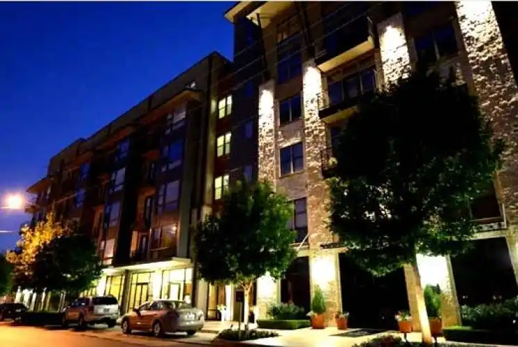 Rental by Apartment Wolf | Gables Upper Kirby | 2305 W Alabama St, Houston, TX 77098 | apartmentwolf.com