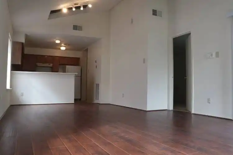 Rental by Apartment Wolf | Sunswept Townhomes | 12247 Sunset Meadow Ln, Houston, TX 77035 | apartmentwolf.com