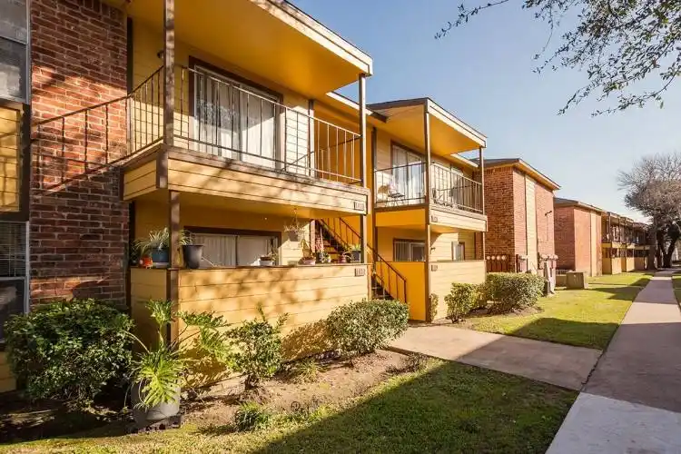 Rental by Apartment Wolf | Willow Ridge Apartments | 12800 Dunlap Dr, Houston, TX 77085 | apartmentwolf.com