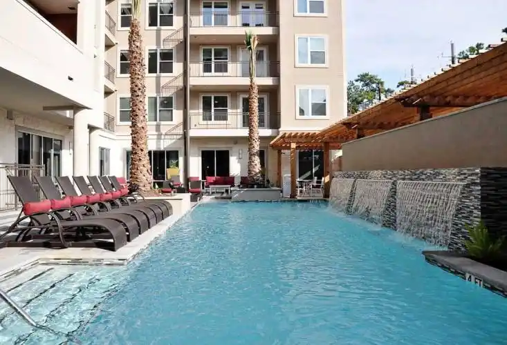 Rental by Apartment Wolf | Astor Tanglewood | 502 S Post Oak Ln, Houston, TX 77056 | apartmentwolf.com