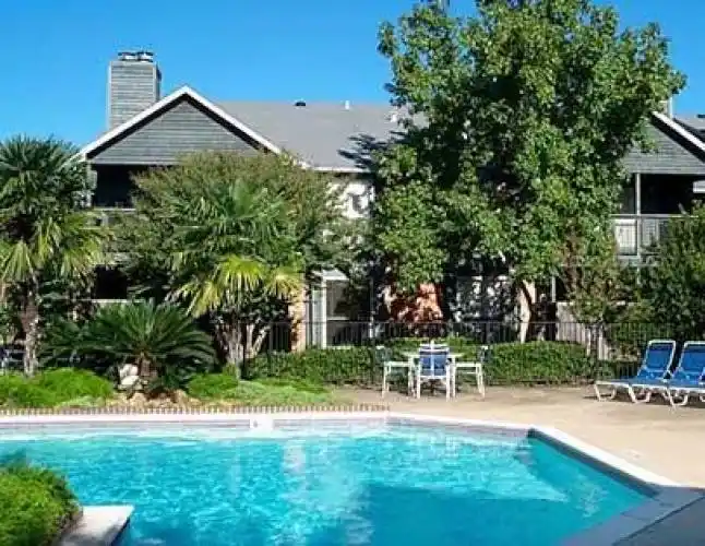 Rental by Apartment Wolf | The Broadmoor | 10215 Beechnut St, Houston, TX 77072 | apartmentwolf.com