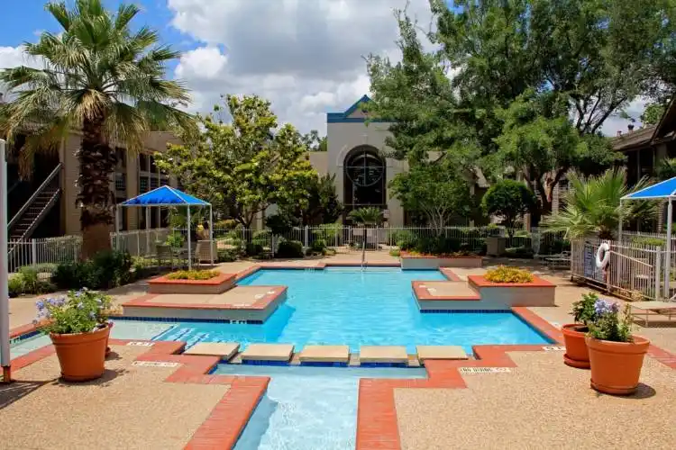 Rental by Apartment Wolf | Memorial Fountain | 874 Yorkchester Dr, Houston, TX 77079 | apartmentwolf.com