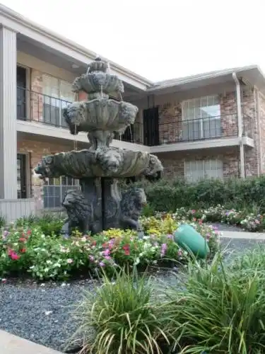 Rental by Apartment Wolf | Memorial City | 872 Bettina Ct, Houston, TX 77024 | apartmentwolf.com