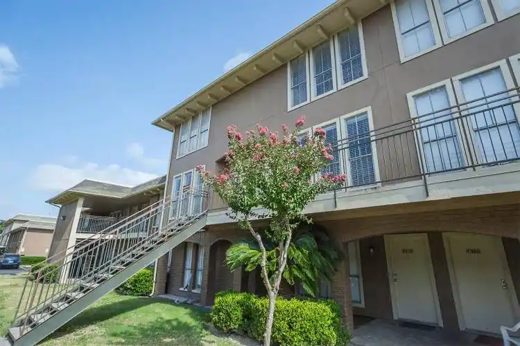 Rental by Apartment Wolf | The Alora | 5500 El Camino Del Rey St, Houston, TX 77081 | apartmentwolf.com