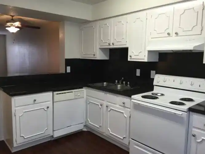 Rental by Apartment Wolf | Monticello Square | 5312 Clarewood Dr, Houston, TX 77081 | apartmentwolf.com